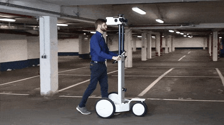 NavVis_m6_ramp_animiert